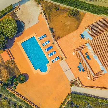 Abahana Azalea Villa